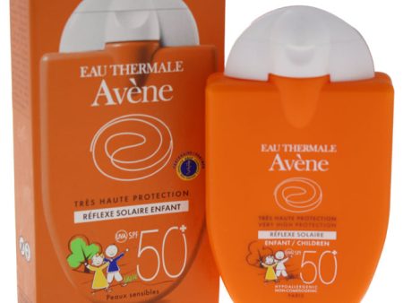 Avene Reflexe Solaire Enfant SPF 50 by Avene for Kids - 1.01 oz Sunscreen For Sale